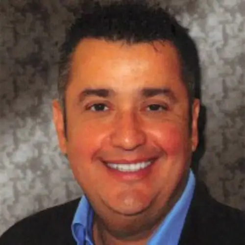 Leonardo Sandoval Broker / Owner